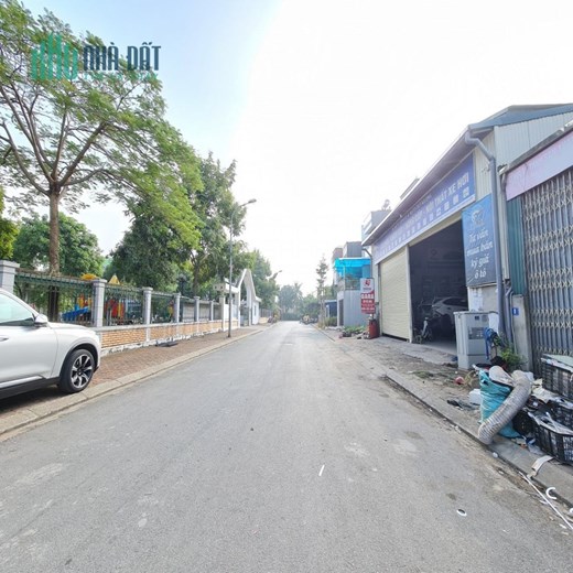 65m2 đất Tái định cư Trâu Quỳ, Gia Lâm. Đường 15m. 30m ra trục Nguyễn Mậu Tài. Lh 0989894845