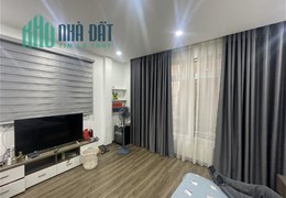BÁN NHÀ MẶT PHỐ ĐÊ LA THÀNH, 32M2, 5 TẦNG, MT 5M, 3 NGỦ, GIÁ 6.3 TỶ, LÔ GÓC, Ô TÔ 10M,