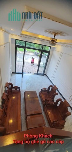 Chị gái kẹt tiền cần bán gấp căn nhà 1 trệt 2 lầu tại AN phú Thuận An