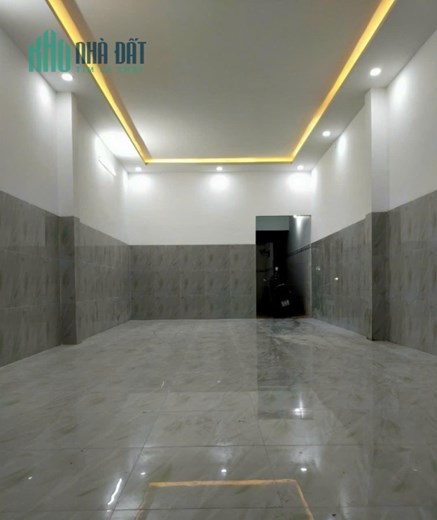 cần bán gấp căn nhà tại ấp thuận hòa.xã lợi thuận. bến Cầu. tây Ninh