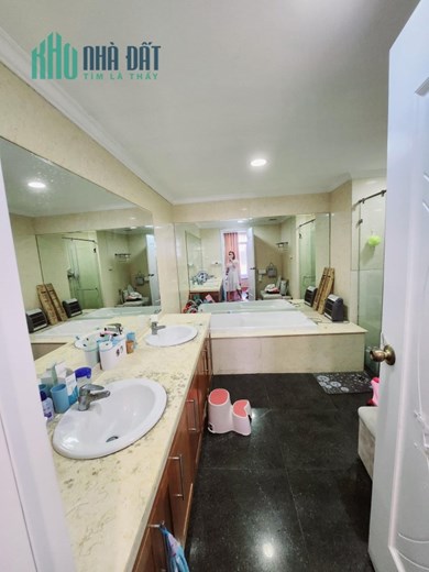 ⚜️ TÒA R2A ROYAL CITY 72 NGUYỄN TRÃI, THANH XUÂN 177M2 4PN+2WC, CĂN GÓC, CHỈ 12.5 TỶ ⚜️