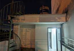Bán nhà Mặt tiền gần Nguyễn Thị Thập, Quận 7; 3 tầng ngang 4m; sân đậu ô tô thoải mái; ra Phú Mỹ