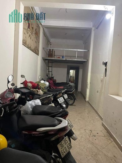 SIÊU PHẨM DÒNG TIỀN
Giải Phóng 83m  6 tâng - 11.7 tỷ