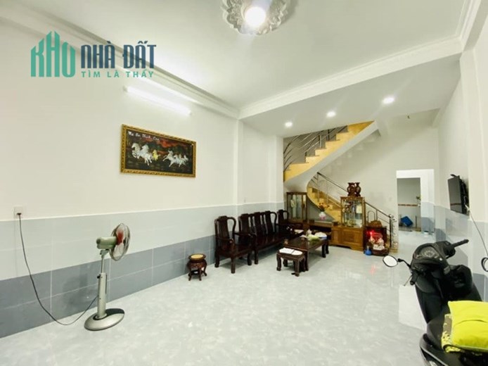 Bán nhà HXH Tân Quỳ Tân Quý, Tân Sơn Nhì, Tân Phú, 62m2, 3 tầng, giá rẻ.