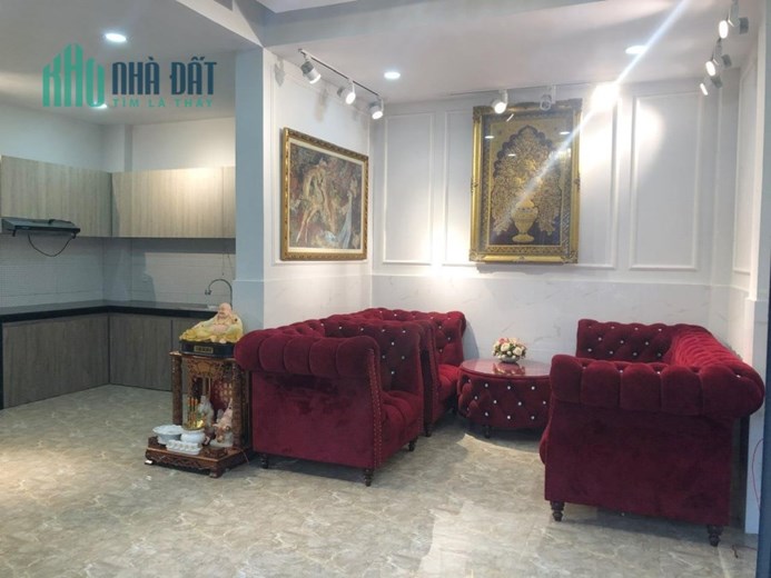 ĐỘC LẠ QUẬN 4 NGANG 8.6M DÀI 6M 4 TẦNG BTCT GÓC 3 MẶT HẼM 8M KHÔNG QUY HOẠCH KO LỘ GIỚI CHỈ 5 TỶ X.