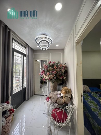 ĐỘC LẠ QUẬN 4 NGANG 8.6M DÀI 6M 4 TẦNG BTCT GÓC 3 MẶT HẼM 8M KHÔNG QUY HOẠCH KO LỘ GIỚI CHỈ 5 TỶ X.