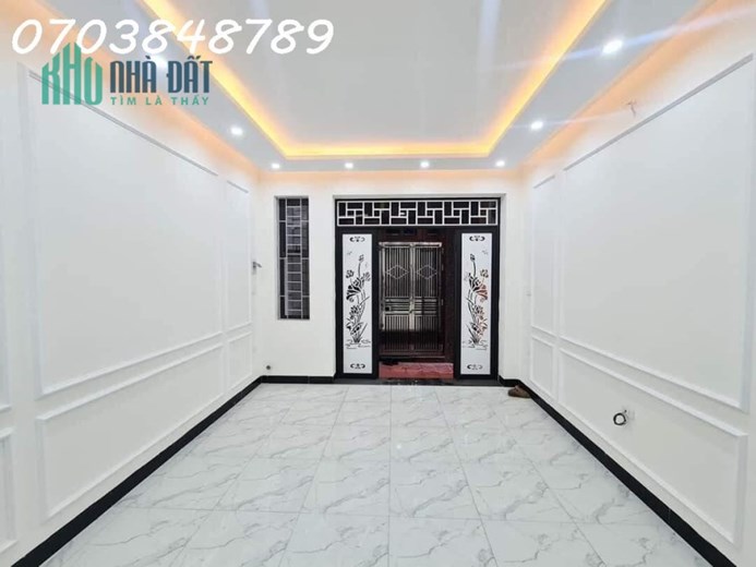 Nhà cầu bươu gần phố 2 thoáng gần ngay ô tô tiện ích vô vàn 36m2 4 tầng