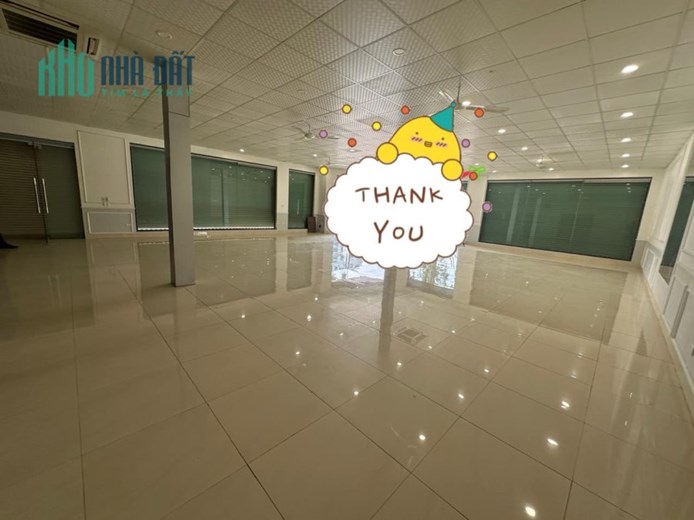 Cho thuê mặt bằng sẵn kinh doanh DT 250m2 góc 2 mặt tiền Liên Bảo