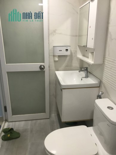Cho thuê CH tầng 3, lô M, chung cư Bàu Cát 2, đường Ni Sư Huỳnh Liên, P10, Tân Bình