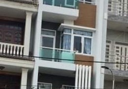 Cho Thuê NHÀ MẶT TIỀN Q6 - 1trệt+3Lầu+tầng thượng- có Thang Máy (CHÍNH CHỦ)