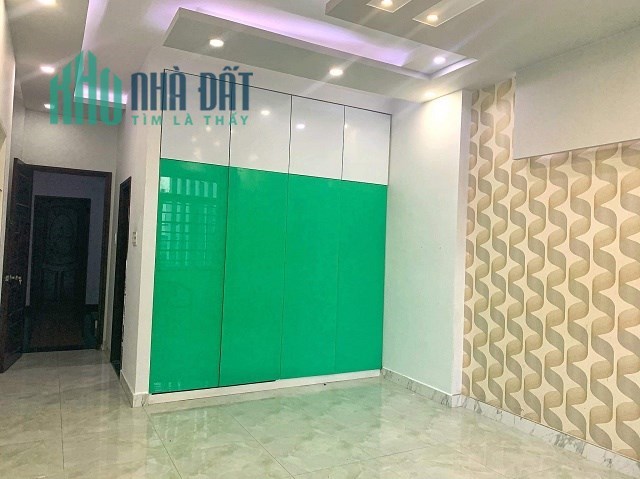 Cho Thuê NHÀ MẶT TIỀN Q6 - 1trệt+3Lầu+tầng thượng- có Thang Máy (CHÍNH CHỦ)