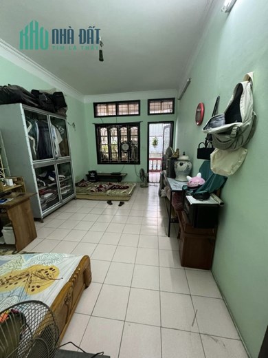 Bán nhà Bạch Mai, Phố Huế 5p lên bờ Hồ 38m2 5 tầng mặt tiền 4m ngõ xe ba gác tránh xe máy giá cực