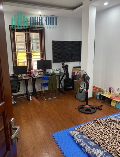 BÁN NHÀ PHỐ TÔN ĐỨC THẮNG: GẦN 40M2 x 5 TẦNG, Ô TÔ VÀO NHÀ, NGÕ THÔNG KINH DOANH, CHỈ 7.85 TỶ