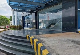 nhà xưởng sản xuất chuyên ngành gỗ Sofa. với nhiều khu vực SX. đầy đủ công năng