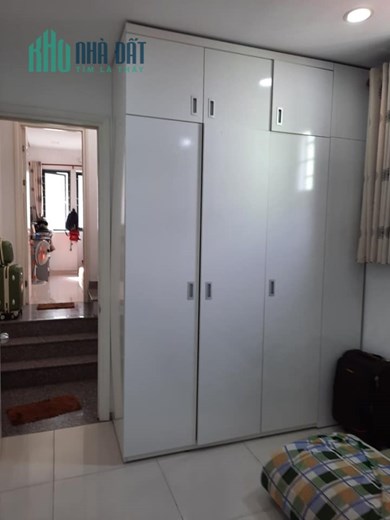 Bán nhà quận 10, đường Lý Thái Tổ, phường 10, 4 tầng 37m2, 6 tỷ 3