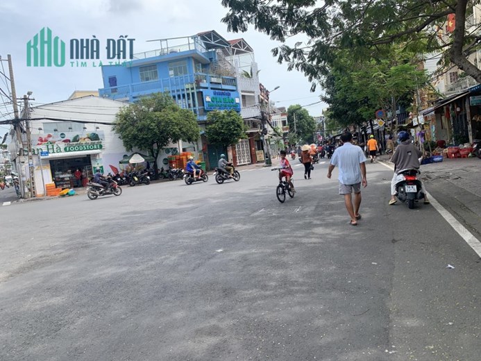 CHUYÊN MÔI GIỚI QUẬN 8, KÝ GỬI NHÀ ĐẤT QUẬN 8, BÁN NHANH VÀ ĐƯỢC GIÁ
BÁN NHÀ MẶT TIỀN NGUYỄN DUY,