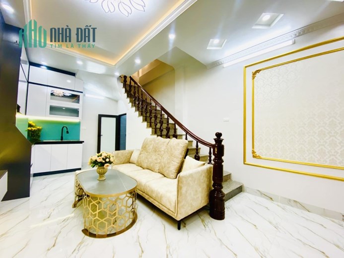 Bán nhà Đường Trương Định Hai Bà Trưng lô góc 25m2x6 tầng vể ở luôn đón Tết, ngõ rộng bagac chỉ