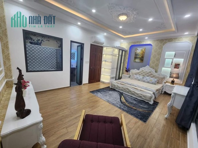 Bán nhà mới ở ngay - HXH - Quang Trung 57 m ( 6.3 x 9 ) x 3 tầng - 121 tr/m + 4Pn