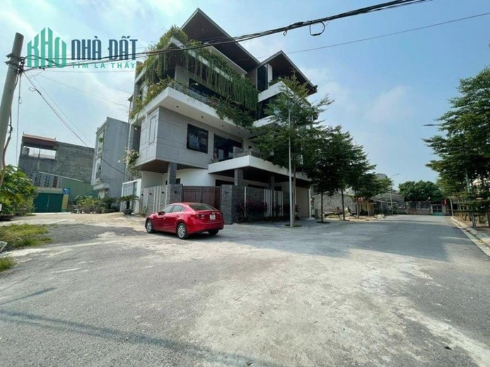 Bán đất 62m giãn dân  Nguyên Khê Đông Anh bìa làng view kênh đào