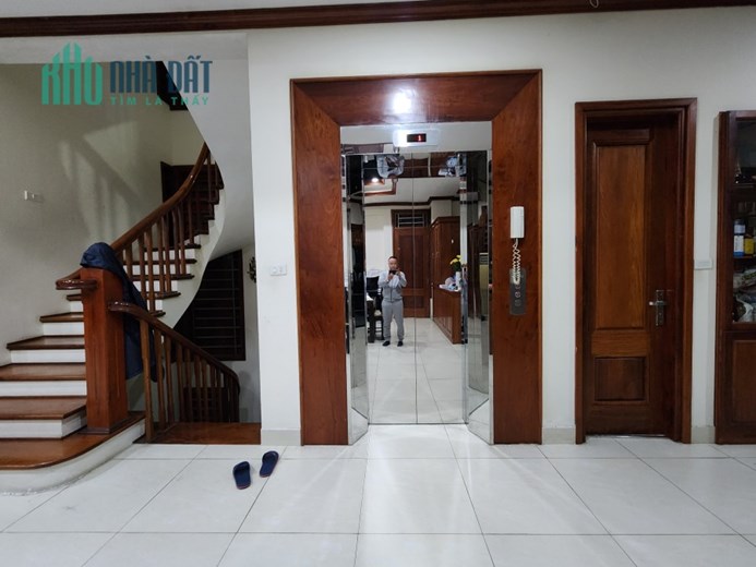 Siêu Hót Bán Biệt Thự Mỹ Đình 200m2 MT 10 cao 5 tầng
