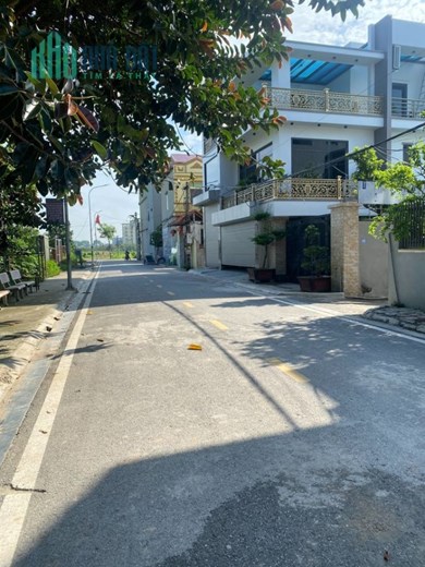 Bán 40m2 Lương Nỗ Tiên Dương - Đông Anh, chỉ 20m ra Công Viên Điều Hòa, giá 1,x tỷ.