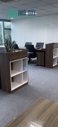 Cực Hiếm - Siêu Rẻ, 60m2 chỉ 10.5tr/th mặt phố Cầu Giấy Nguyễn Khánh Toàn thoáng có chỗ để xe rộng