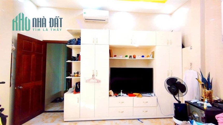 BÁN NHÀ QUẬN 8 - 62M2 - 4 TẦNG- HẺM XE HƠI THÔNG-NHỈNH 9 TỶ CÒN BỚT