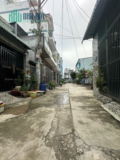 Bán nhà đường Đông Hưng Thuận 2  Q.12 nhà 90m2 HXT chỉ 3.9 tỷ