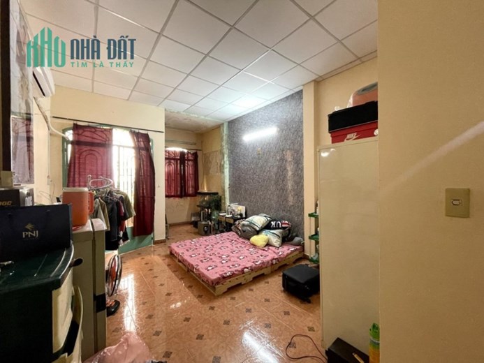 Bán nhà đường Trường Chinh Đông Hưng Thuận Q.12 nhà 90m2 C4 HXT chỉ 3,9 tỷ