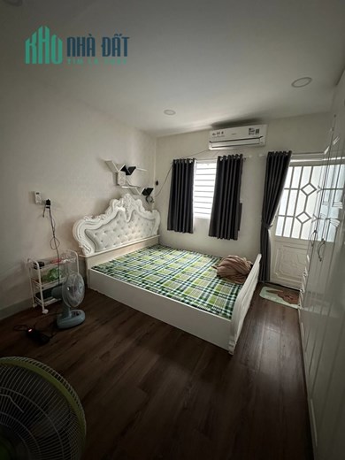 Bán nhà Huỳnh Tấn Phát Tân Thuận đông q7 - 45m2 2 tầng - full nội thất - 4 tỷ