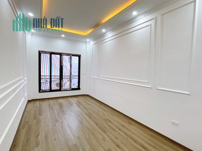 Bán nhà Đội Cấn, Ba Đình. 37mx6; giá 5 tỷ 95