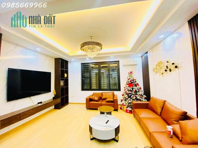 Gấp  Nguyễn thị Đinh , 41m- 4.5 tỷ .ở Sướng, taxi gần