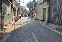 Bán đất Thanh Lân- Thanh Đàm 15m ra oto chào 2.3 tỷ