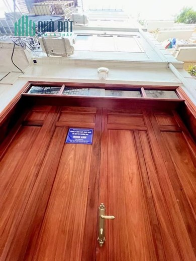 BÁN NHÀ PHỐ ÂU CƠ - QUẬN TÂY HỒ - 10M RA ÔTÔ RA MẶT PHỐ - THIẾT KẾ 5 TẦNG DT:40M2 - 3 P NGỦ - GIÁ: