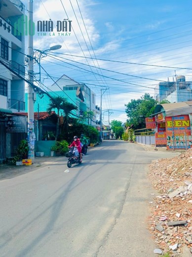 QUẬN 12 - TÂN CHÁNH HIỆP - TÂN CHÁNH HIỆP 10 - GẦN BỆNH VIỆN Q12,UBND PHƯỜNG, 102M2 -  GIÁ 6X TỶ .