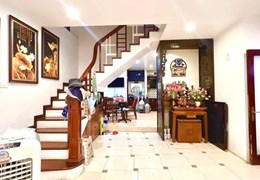 GIANG VĂN MINH - NHÀ ĐẸP - CÁCH Ô TÔ 20M - 4 NGỦ - SÂN ĐỂ XE RỘNG - NHÀ THOÁNG SÁNG - NỞ HẬU.61m,