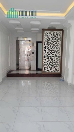 Bán Nhà Nguyễn Khang, Cầu Giấy- lô góc 2 thoáng, Nhà Đẹp