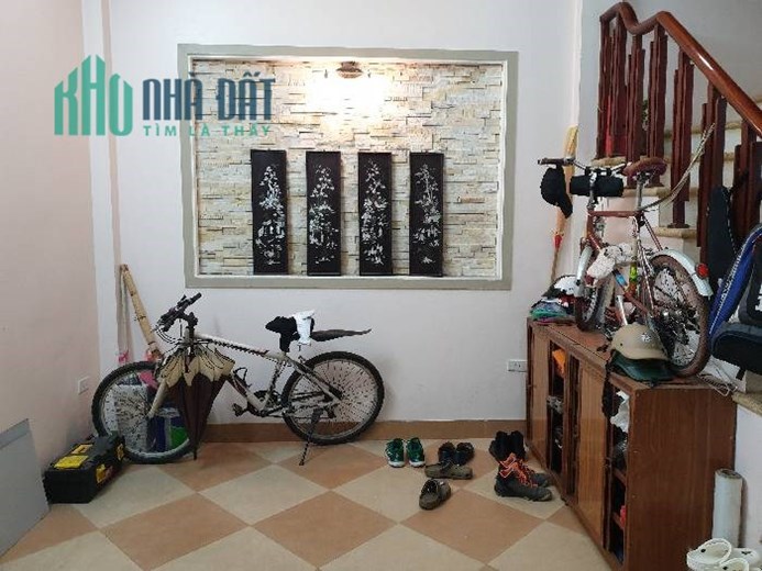 Bán nhà Nguyễn Ngọc Nại, Quận Thanh Xuân 35m x 5 tầng chỉ 1 nhà ra mặt phố