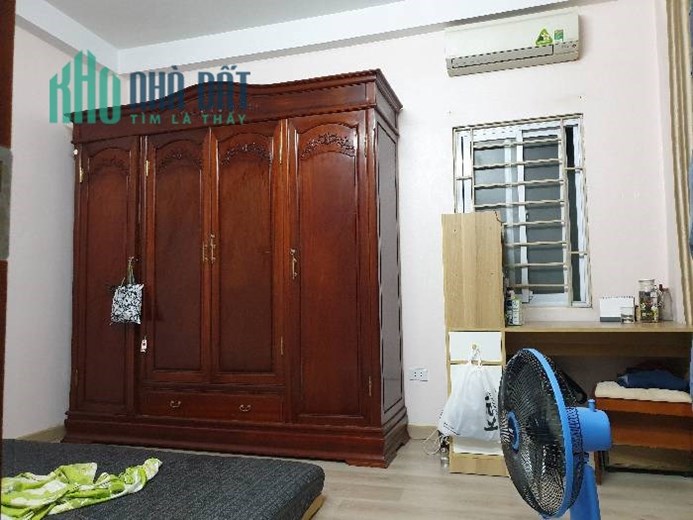 Bán nhà Nguyễn Ngọc Nại, Quận Thanh Xuân 35m x 5 tầng chỉ 1 nhà ra mặt phố