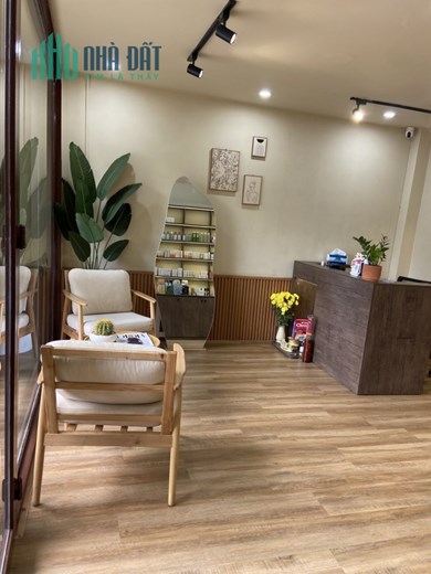 CẦN SANG TIỆM MỸ PHẪM XINH XINH – Nguyễn Chí Thanh, Đà Nẵng, Tel : 0763124180