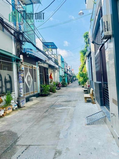 BÌNH TÂN - NHÀ NHỎ XINH 3 TẦNG - HẺM Ô TÔ 5M - ĐÃ HOÀN CÔNG - GIÁ CHỈ 2,45 TỶ