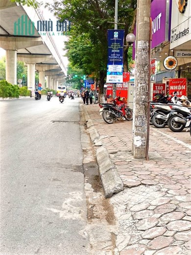 Bán Nhà Mặt Phố Cầu Giấy Quận Cầu Giấy. 40m Nhỉnh 15 Tỷ. Cam Kết Ảnh Thật Mô Tả Chính Xác. Chủ Cần