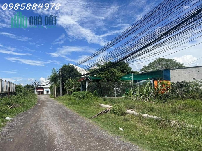 Chủ có việc cần bán gấp lô góc đẹp Vĩnh Châu, Vĩnh Hiệp, Nha Trang