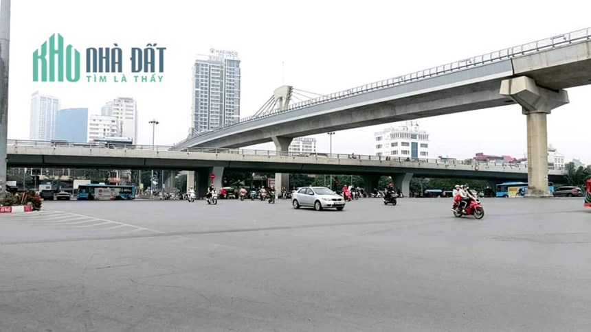 Bán Nhà Mặt Phố Cầu Giấy Quận Cầu Giấy. 66m Nhỉnh 15 Tỷ. Cam Kết Ảnh Thật Mô Tả Chính Xác. Chủ
