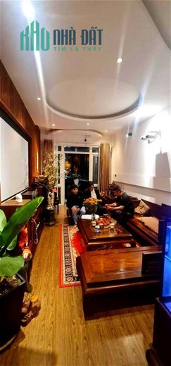 Bán Nhà Phân Lô Phố Nguyễn Phúc Lai Quận Đống Đa. 43m Xây 6 Tầng Mặt Tiền 4m Nhỉnh 16 Tỷ. Cam Kết