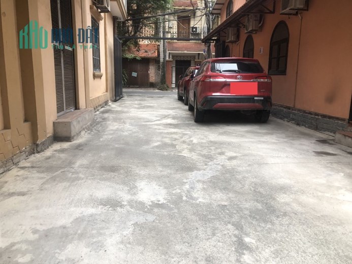 Bán nhà Nghĩa Tân. PHÂN LÔ _ SÁT PHỐ _ Ô TÔ TRÁNH. 60m2_11,5tỷ