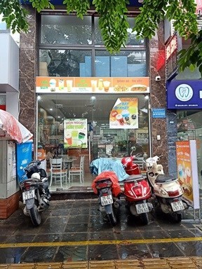 ⭐Chính chủ sang quán trà sữa - bánh mỳ - đồ ăn vặt (nhượng thượng hiệu) tại Minh Khai, Hai Bà Trưng;