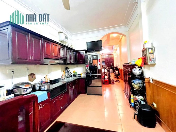 Bán Nhà Phố Nguyễn Phúc Lai Quận Đống Đa. 55m Xây 5 Tầng Mặt Tiền 4m Nhỉnh 13 Tỷ. Cam Kết Ảnh Thật