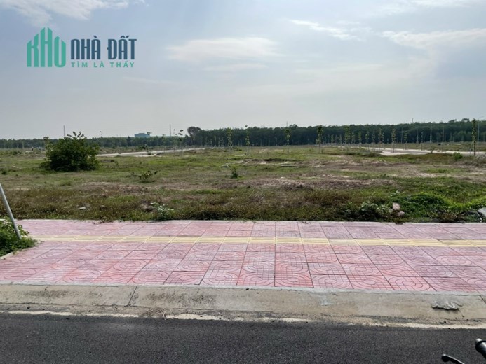 Chính chủ bán gấp đất Mega City 2, Nhơn Trạch, 100m2, giá chỉ 900 triệu. LH 0936039981