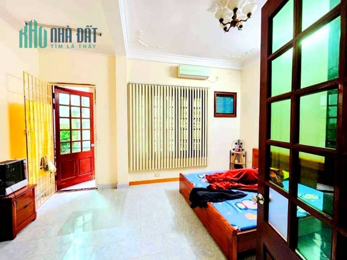 Bán Nhà Phố Nguyễn Khang Quận Cầu Giấy. Sổ 50m Thực Tế 55m Xây 5 Tầng Mặt Tiền 5m Nhỉnh 10 Tỷ. Cam